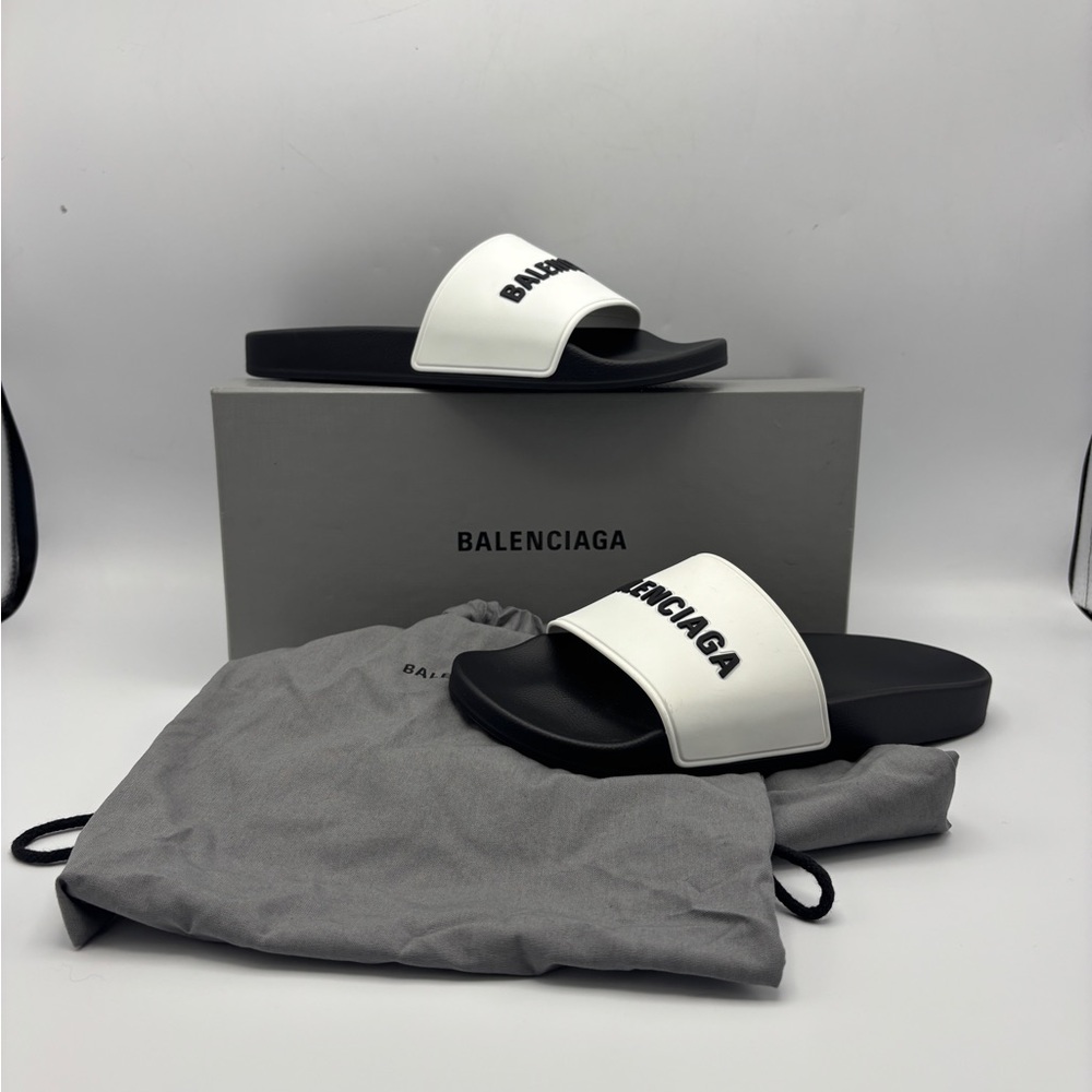 Balenciaga Pool Slides